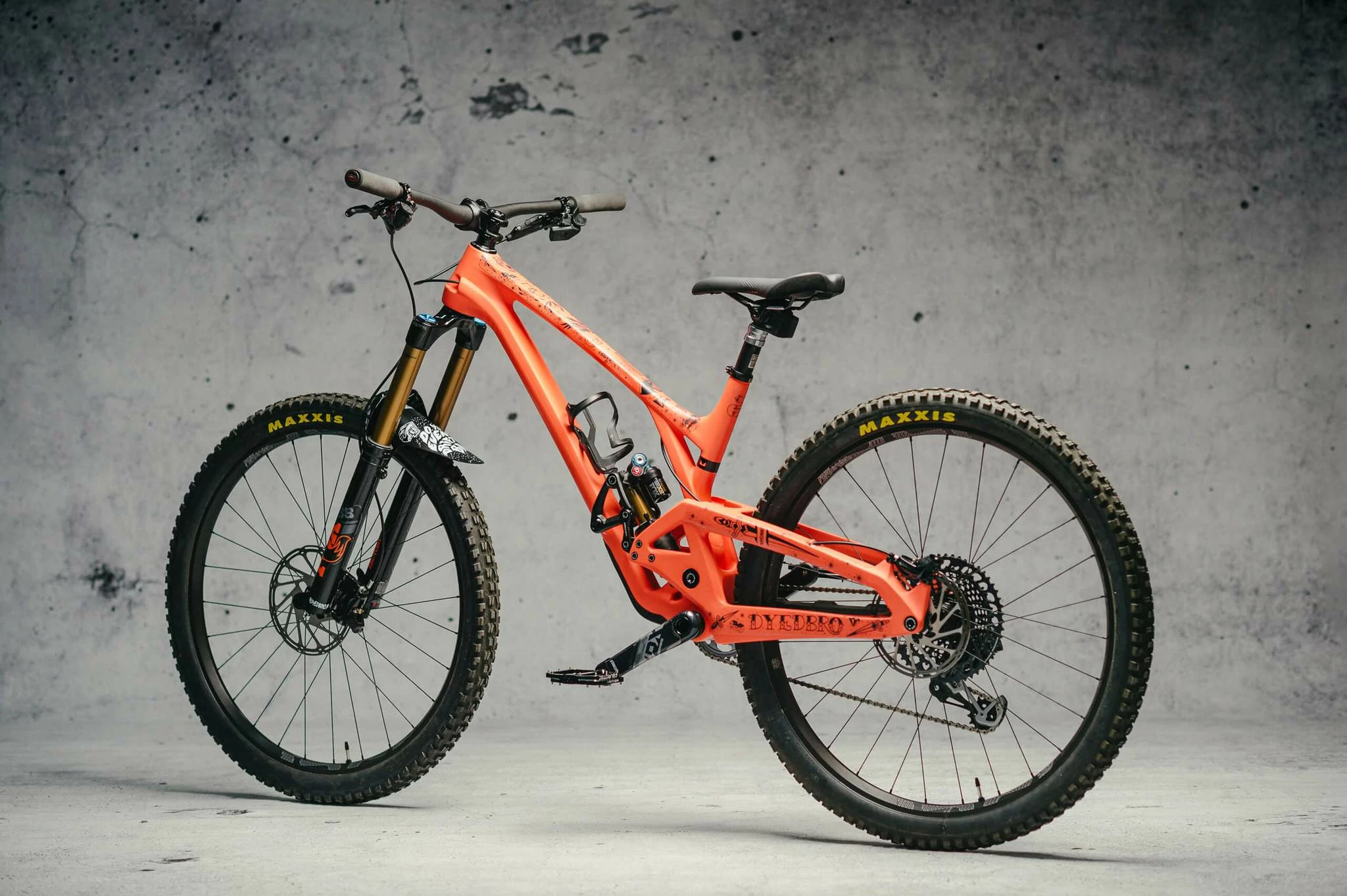 DyedBro Old School Tattoo Rammefolie – Sort - Billede 3